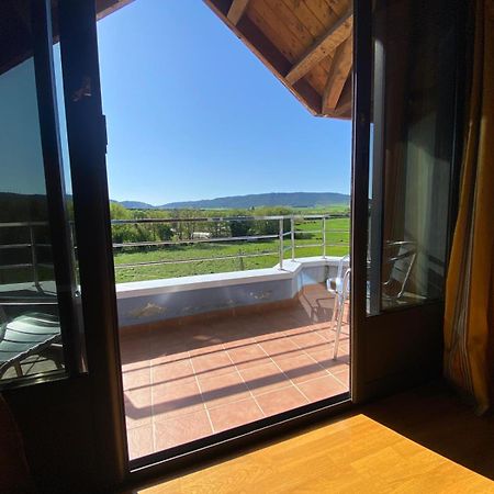 Roomrural Hotel Iru-Bide Lumbier Eksteriør bilde